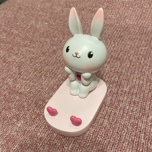 Bunny Cellphone Holder - Picture 3 of 7
